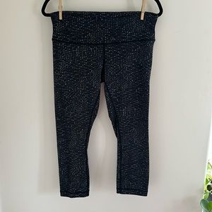 Lululemon crop